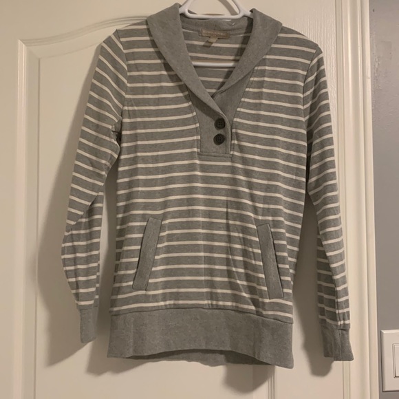 Banana Republic Pullover - Picture 1 of 2
